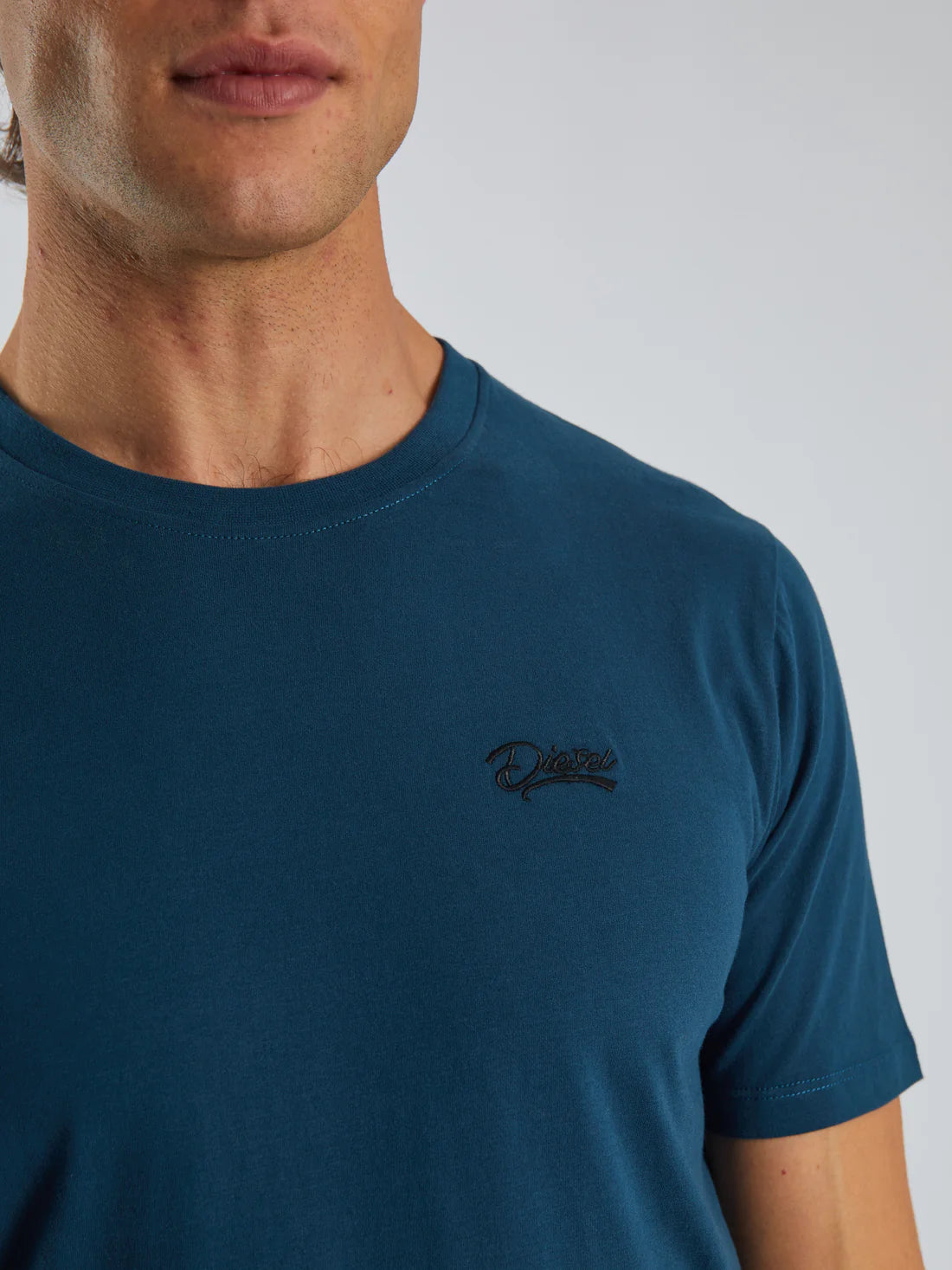 Basic Caden O Neck Tee Midnight Teal