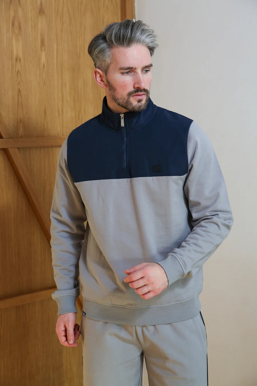 Felix Half Zip Grey