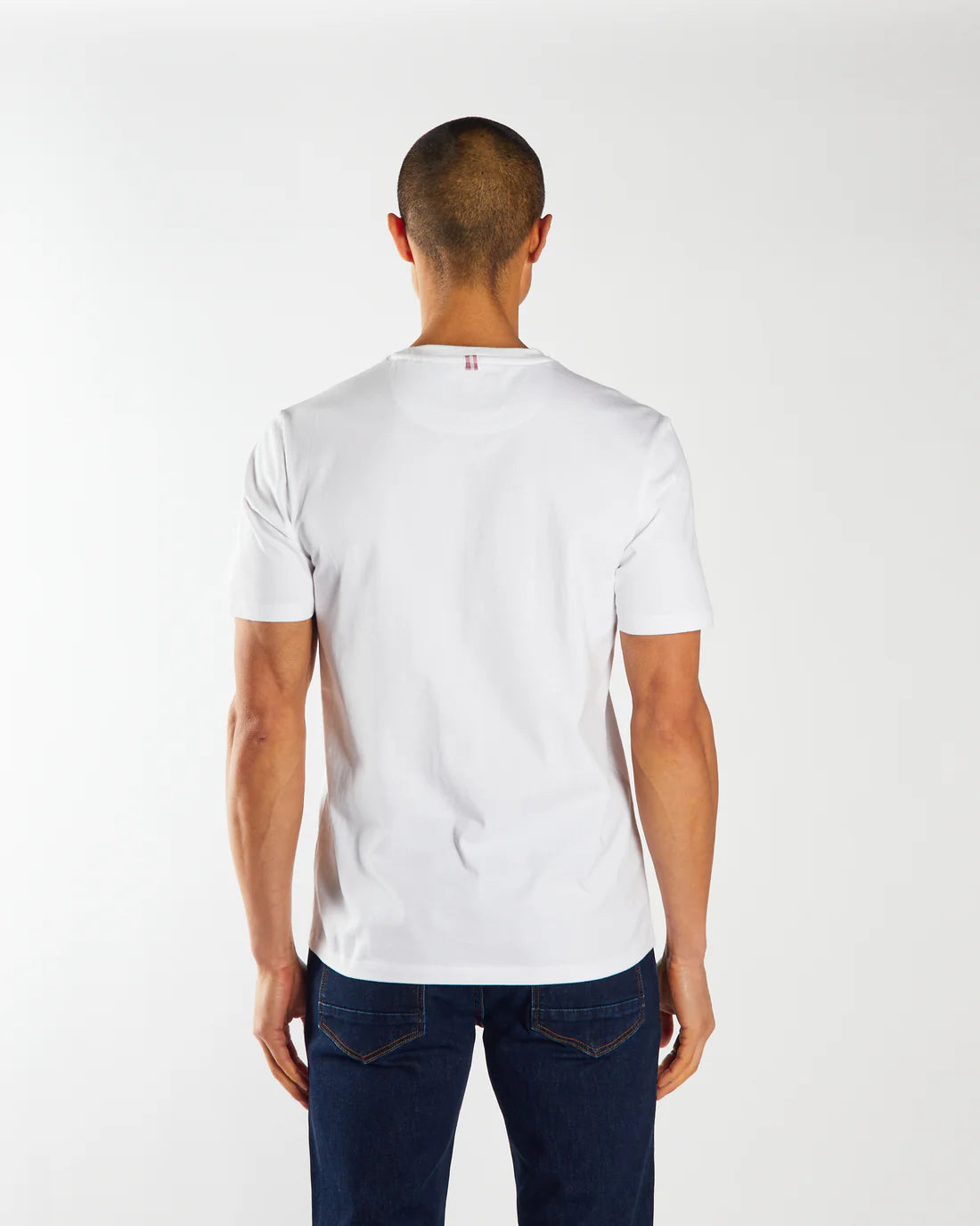 Raul Tee White