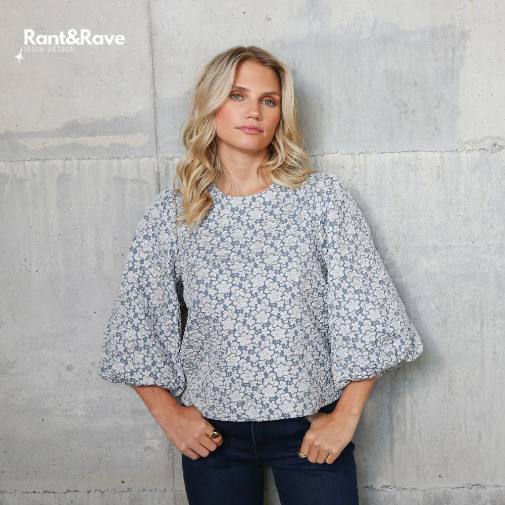 Quinn Top Ice Blue