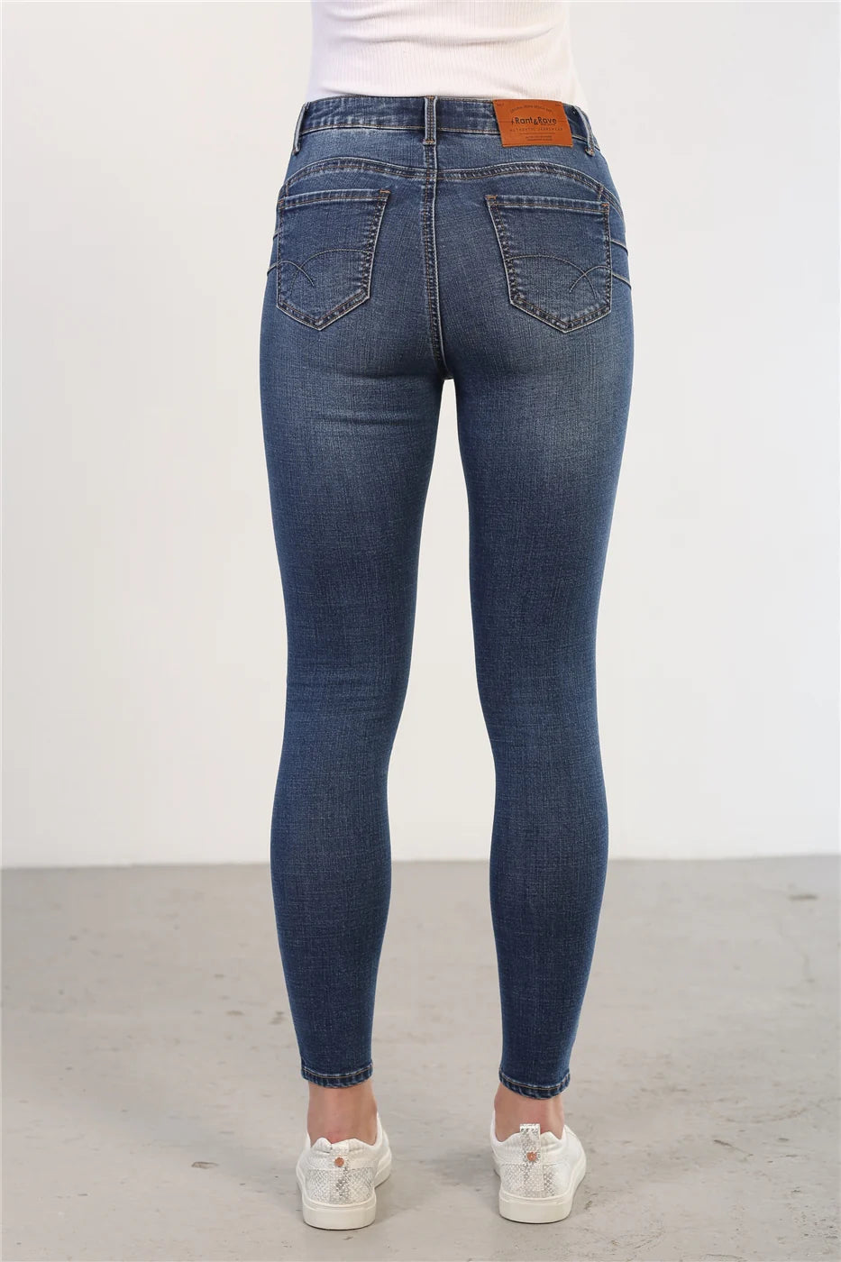 Toni TT Mid Wash Jean