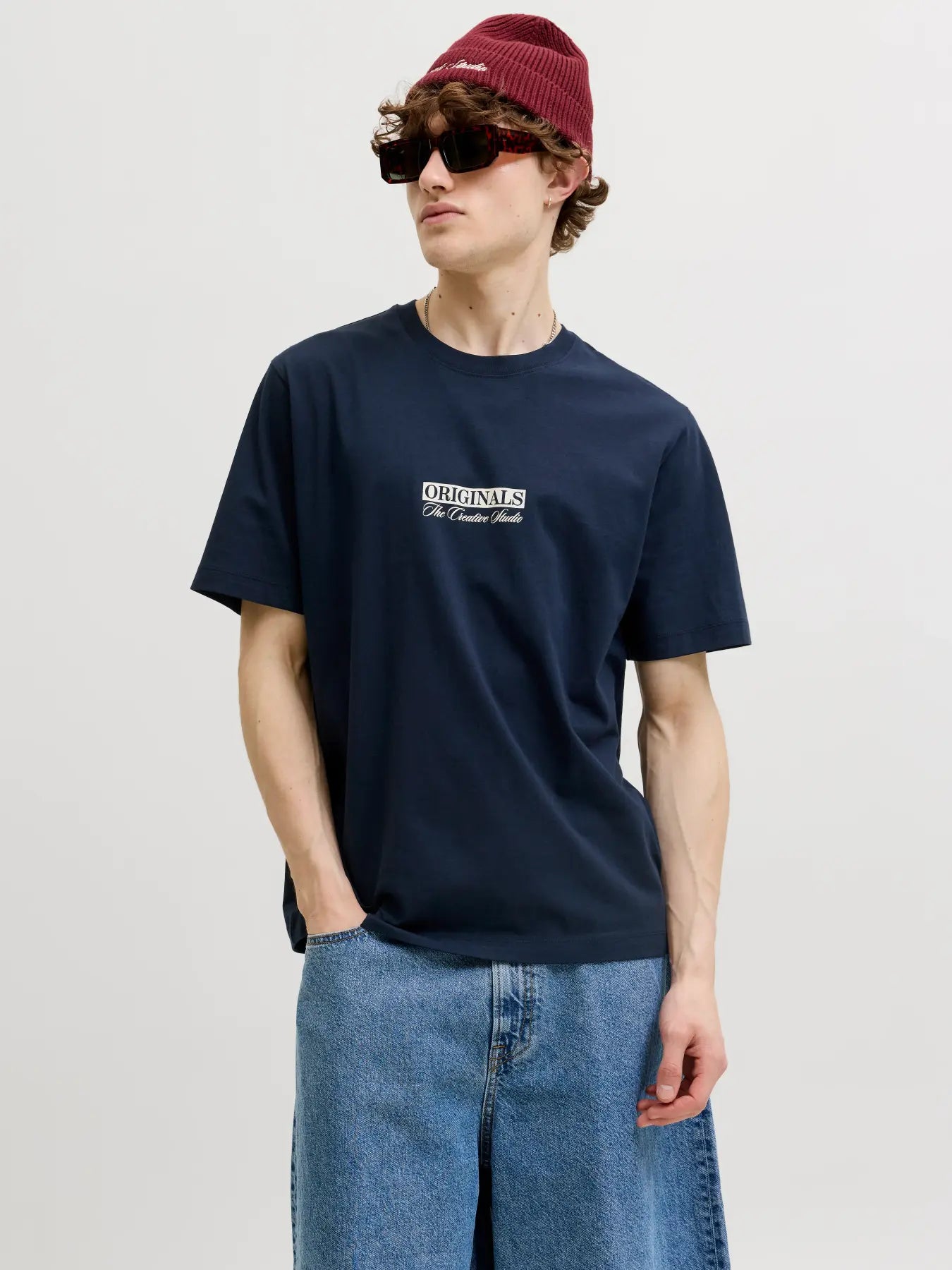 Josavona Tee Sky Captain