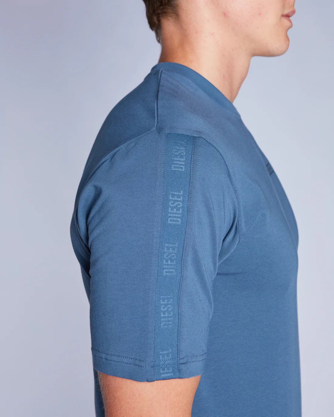 Benloch Tee Steel Blue