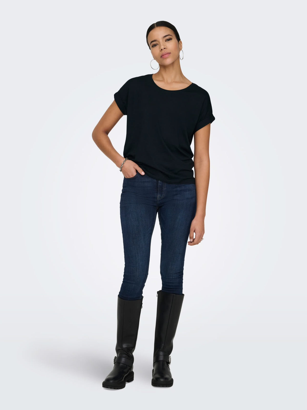 Moster S/S O-Neck Black