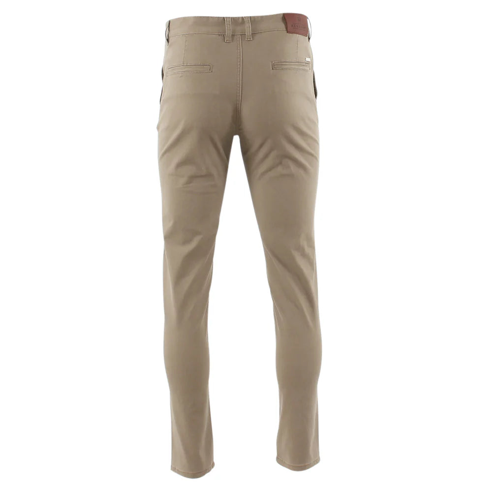 Clyde Chino Sand