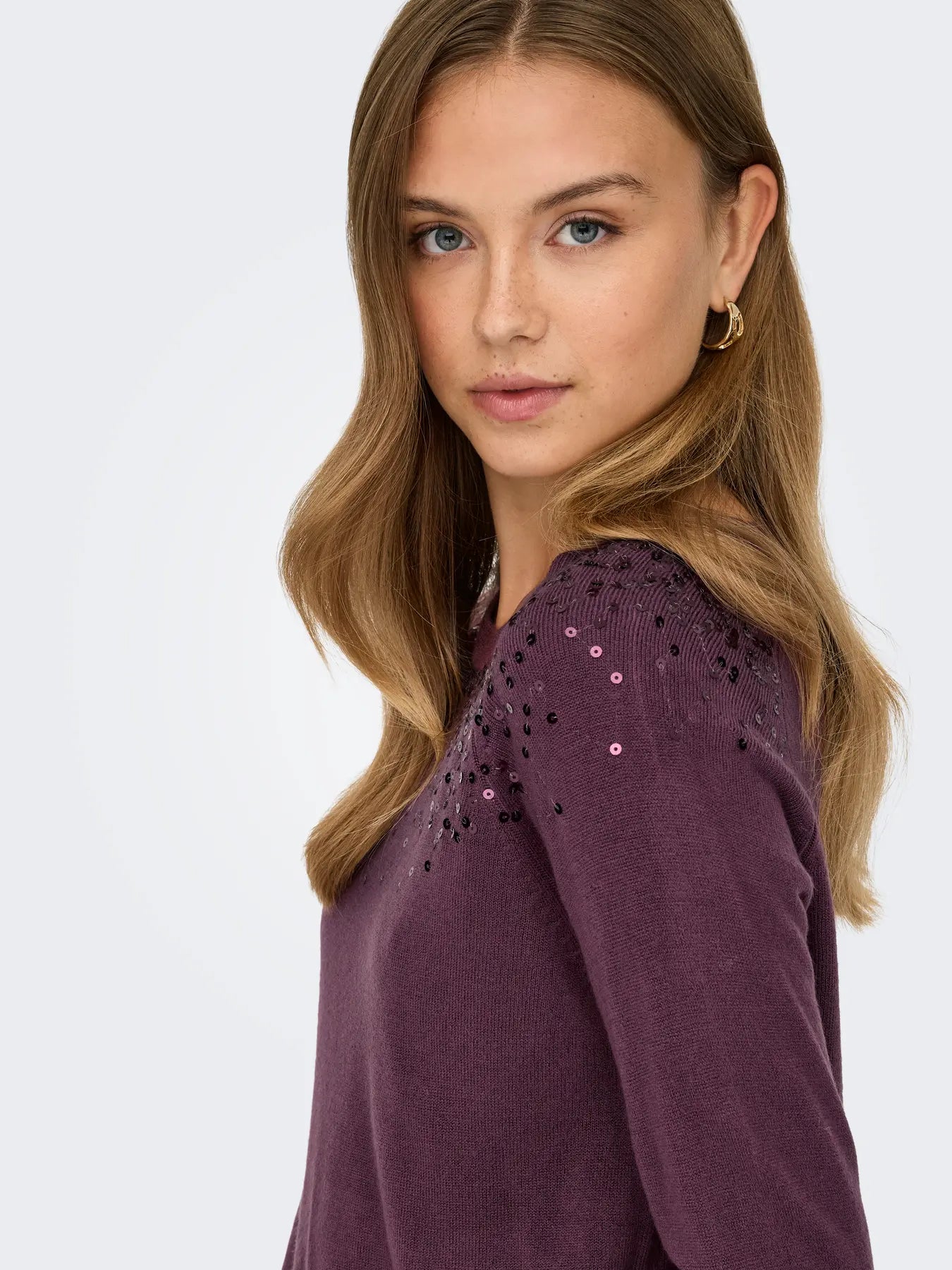 ONLSTARRY LS SEQUIN O-NECK KNT MAUVE WINE