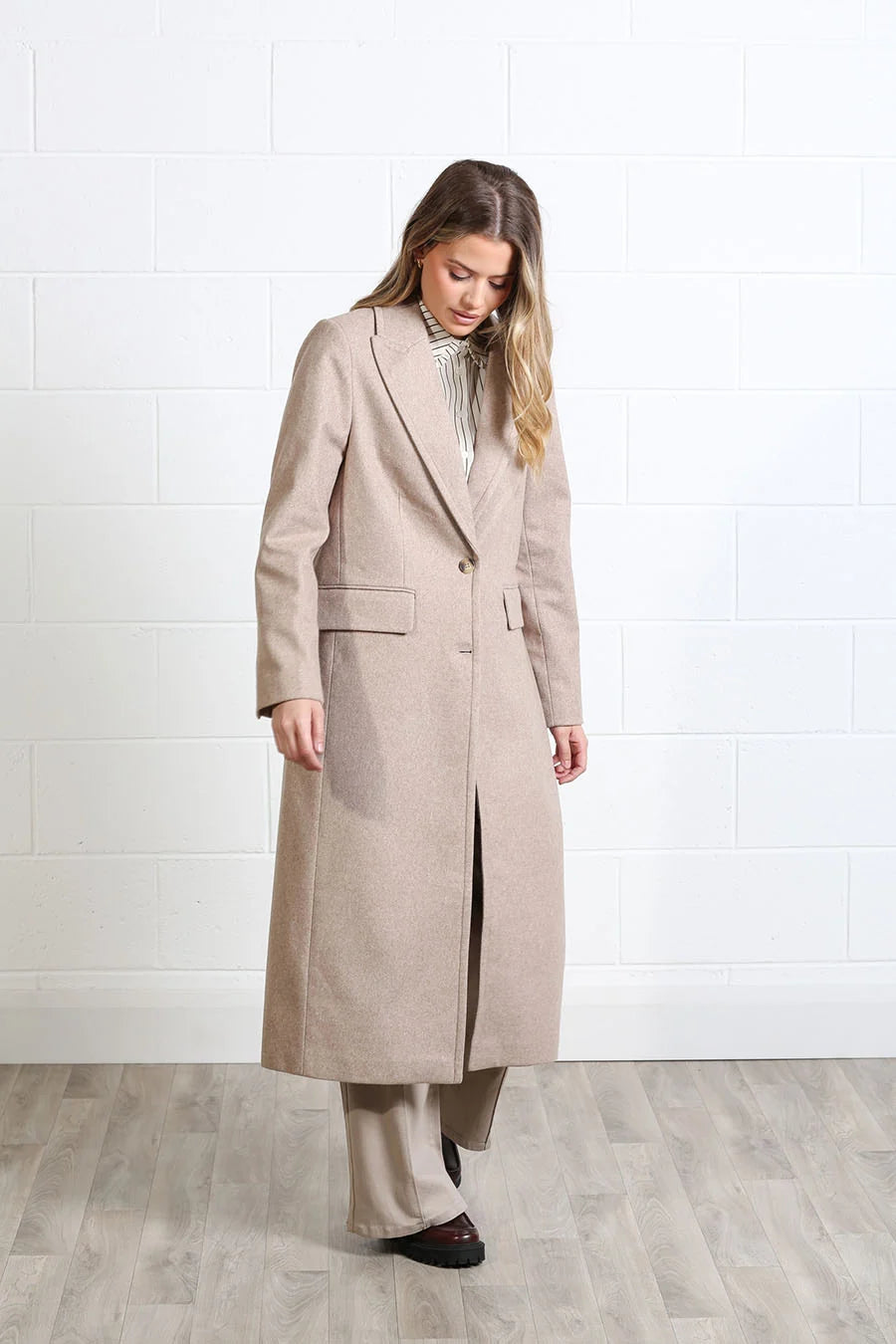 Olivia Coat Biscuit