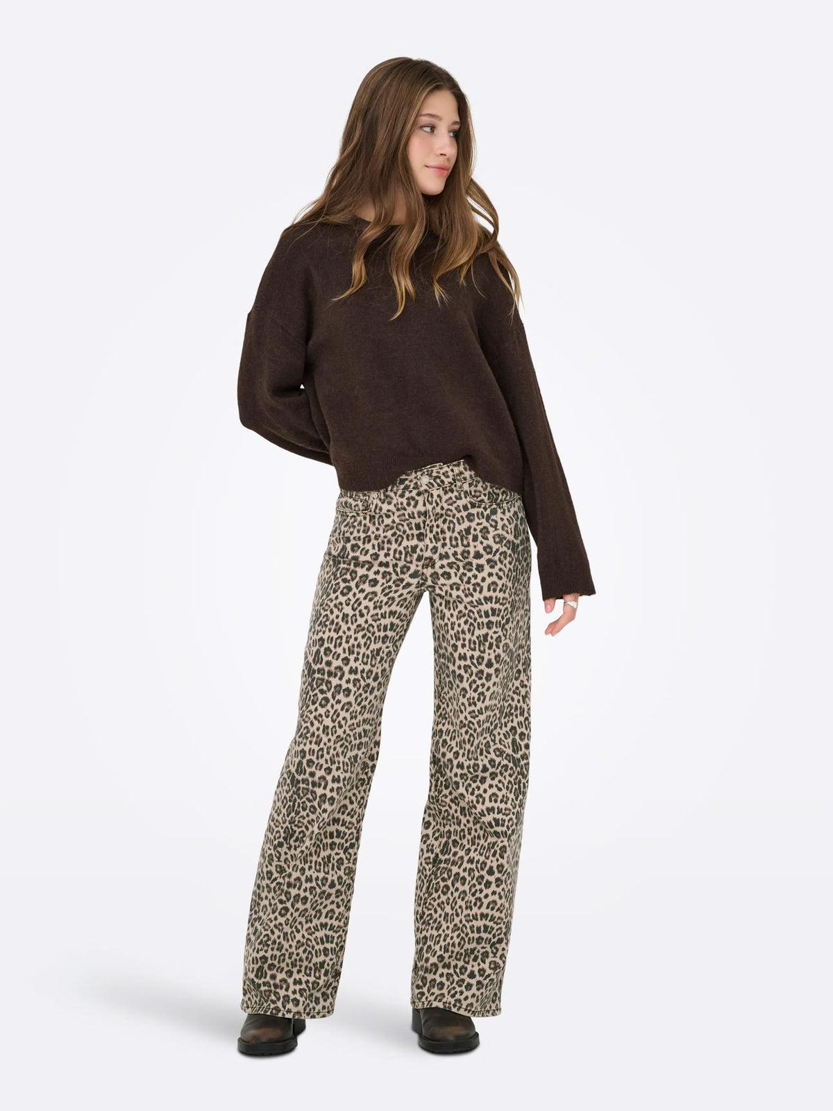 Simoni L/S O-Neck Pullover Coffee Bean/Melange
